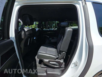2024 Jeep Wagoneer L Series II - miniatura 13