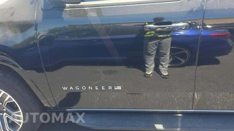 2024 Jeep Wagoneer L Series II - miniatura 27