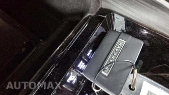 2024 Jeep Wagoneer L Series II - miniatura 20