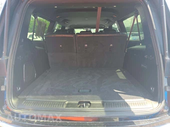 2024 Jeep Wagoneer L Series II - miniatura 12