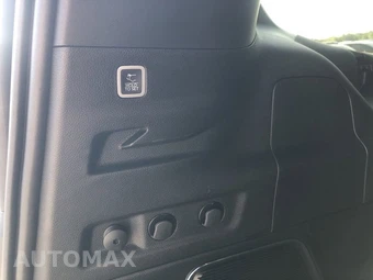 2024 Jeep Wagoneer L Series II - miniatura 42