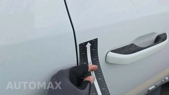 2024 Jeep Wagoneer L Series II - miniatura 29
