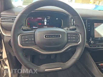 2024 Jeep Wagoneer L Series II - miniatura 10