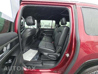 2024 Jeep Wagoneer L Series II - miniatura 10