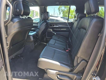 2024 Jeep Wagoneer L Series II - miniatura 13