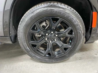 2024 Jeep Wagoneer L Series II Carbide - miniatura 7