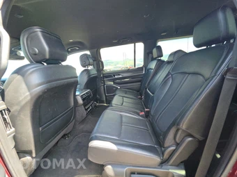 2024 Jeep Wagoneer L Series III - miniatura 13