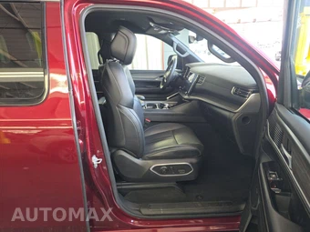 2024 Jeep Wagoneer L Series III - miniatura 8