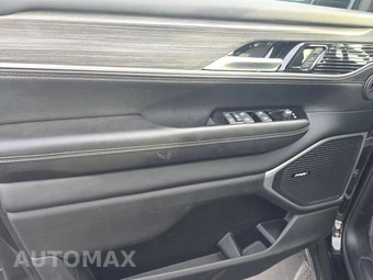 2024 Jeep Wagoneer Series II - miniatura 9