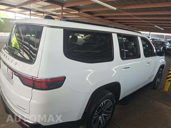 2024 Jeep Wagoneer Series II - miniatura 3