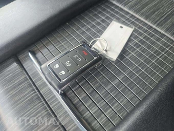 2024 Jeep Wagoneer Series II - miniatura 8