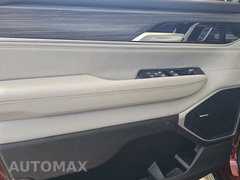 2024 Jeep Wagoneer Series II - miniatura 9