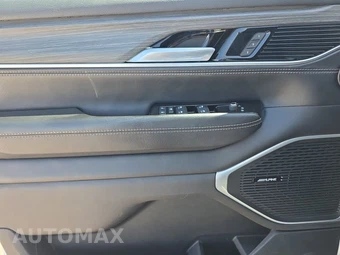 2024 Jeep Wagoneer Series II - miniatura 9