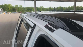 2024 Jeep Wagoneer Series II Carbide - miniatura 24