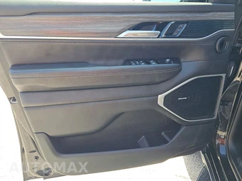 2024 Jeep Wagoneer Series III - miniatura 9