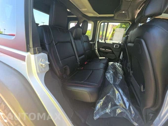 2024 Jeep Wrangler 4 Door Rubicon - miniatura 16