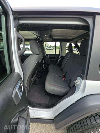2024 Jeep Wrangler 4 Door Rubicon - miniatura 10