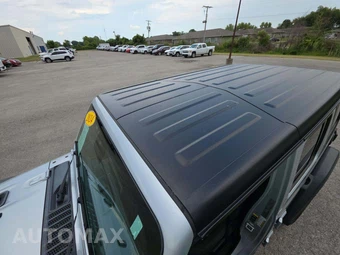2024 Jeep Wrangler 4 Door Rubicon - miniatura 9