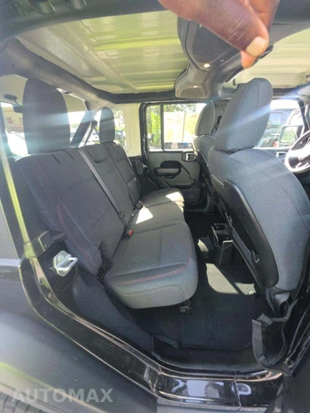 2024 Jeep Wrangler 4 Door Rubicon - miniatura 16