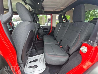 2024 Jeep Wrangler 4 Door Rubicon - miniatura 10