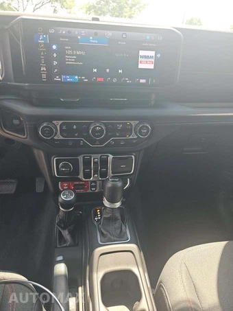 2024 Jeep Wrangler 4 Door Rubicon - miniatura 7