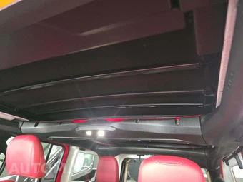 2024 Jeep Wrangler 4 Door Rubicon 392 - miniatura 11