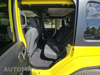 2024 Jeep Wrangler 4 Door Sahara - miniatura 10