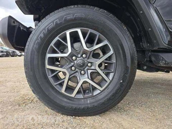 2024 Jeep Wrangler 4 Door Sahara - miniatura 25