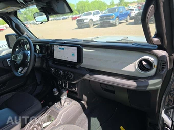 2024 Jeep Wrangler 4 Door Sahara - miniatura 19