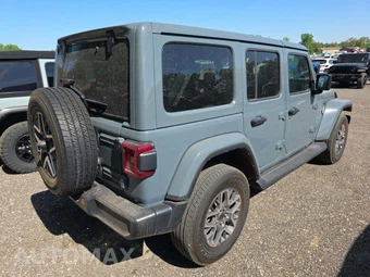 2024 Jeep Wrangler 4 Door Sahara - miniatura 3