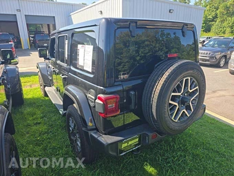 2024 Jeep Wrangler 4 Door Sahara - miniatura 2