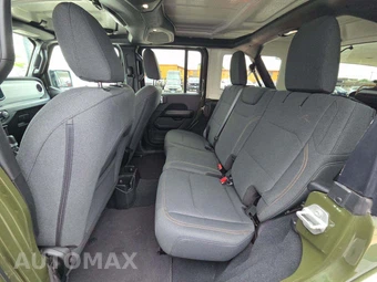 2024 Jeep Wrangler 4 Door Sahara - miniatura 13