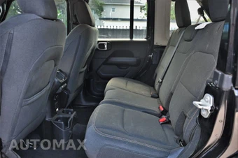 2024 Jeep Wrangler 4 Door Sahara - miniatura 15