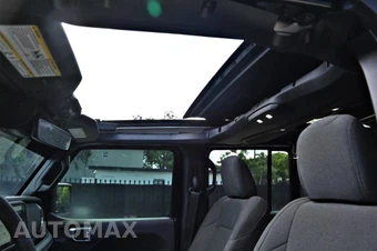 2024 Jeep Wrangler 4 Door Sahara - miniatura 18