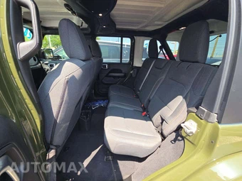 2024 Jeep Wrangler 4 Door Sahara - miniatura 13