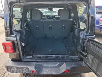 2024 Jeep Wrangler 4 Door Sahara - miniatura 9
