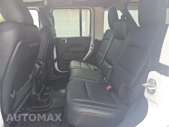 2024 Jeep Wrangler 4 Door Sahara - miniatura 10