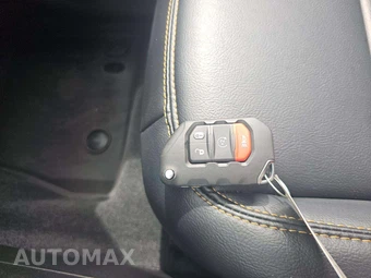 2024 Jeep Wrangler 4 Door Sahara - miniatura 5
