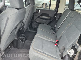 2024 Jeep Wrangler 4 Door Sahara - miniatura 5
