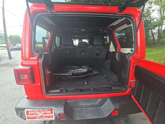 2024 Jeep Wrangler 4 Door Sahara - miniatura 11