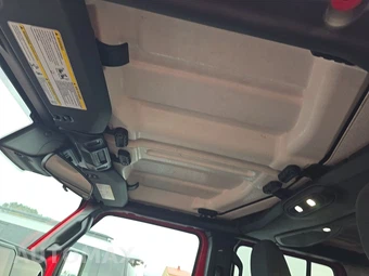 2024 Jeep Wrangler 4 Door Sahara - miniatura 14