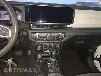 2024 Jeep Wrangler 4 Door Sahara - miniatura 11