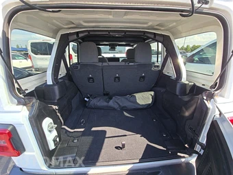 2024 Jeep Wrangler 4 Door Sahara - miniatura 16