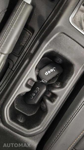2024 Jeep Wrangler 4 Door Sahara - miniatura 18