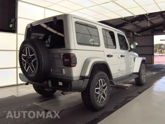 2024 Jeep Wrangler 4 Door Sahara - miniatura 4
