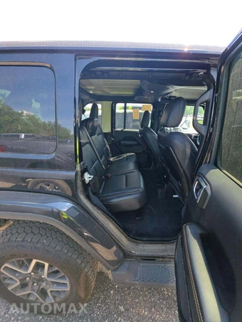 2024 Jeep Wrangler 4 Door Sahara - miniatura 16