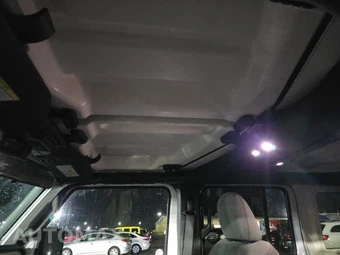 2024 Jeep Wrangler 4 Door Sahara - miniatura 20