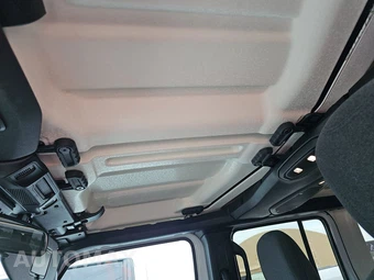 2024 Jeep Wrangler 4 Door Sahara - miniatura 17