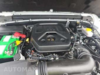 2024 Jeep Wrangler 4 Door Sahara - miniatura 15