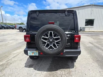 2024 Jeep Wrangler 4 Door Sahara - miniatura 4